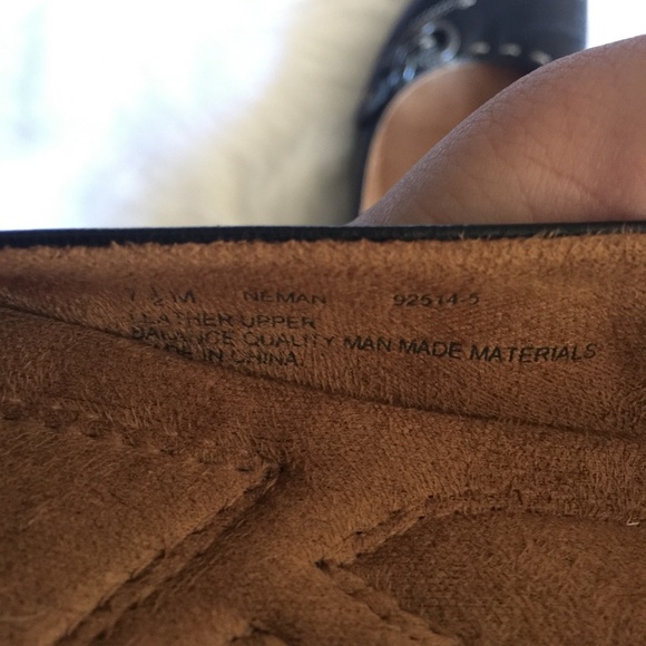 🌺 Naturalizer Back Leather Mini Wedge Flats 7.5 M - Picture 11 of 12